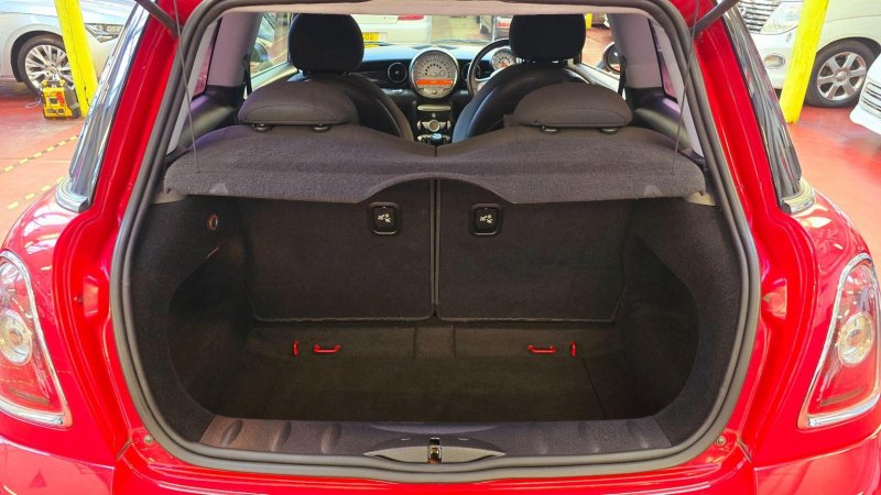MINI HATCH COOPER