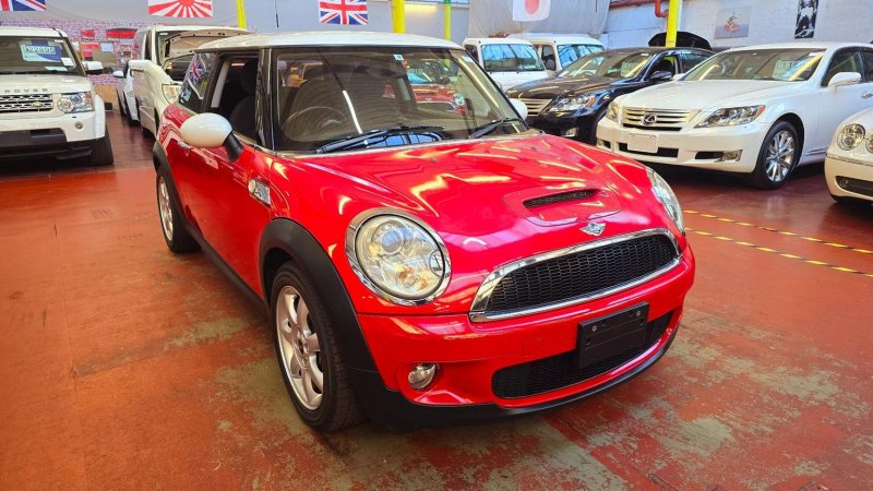 MINI HATCH COOPER