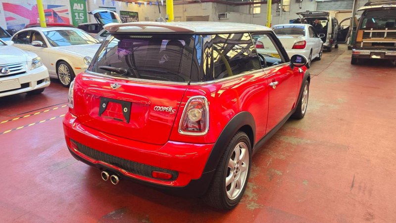 MINI HATCH COOPER