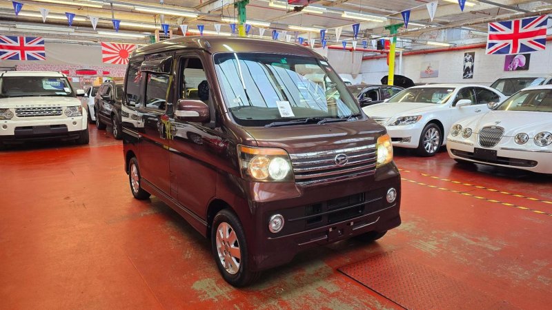 DAIHATSU ATRAI