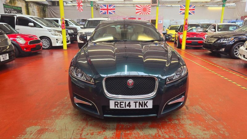 JAGUAR XF