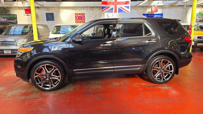 FORD EXPLORER