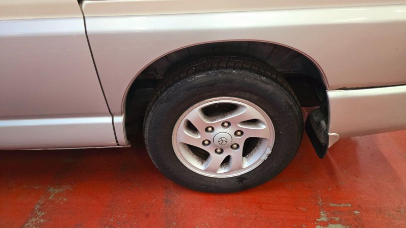 TOYOTA GRANVIA