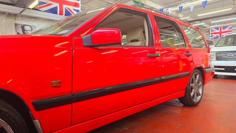 VOLVO 850