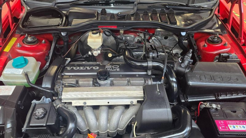 VOLVO 850