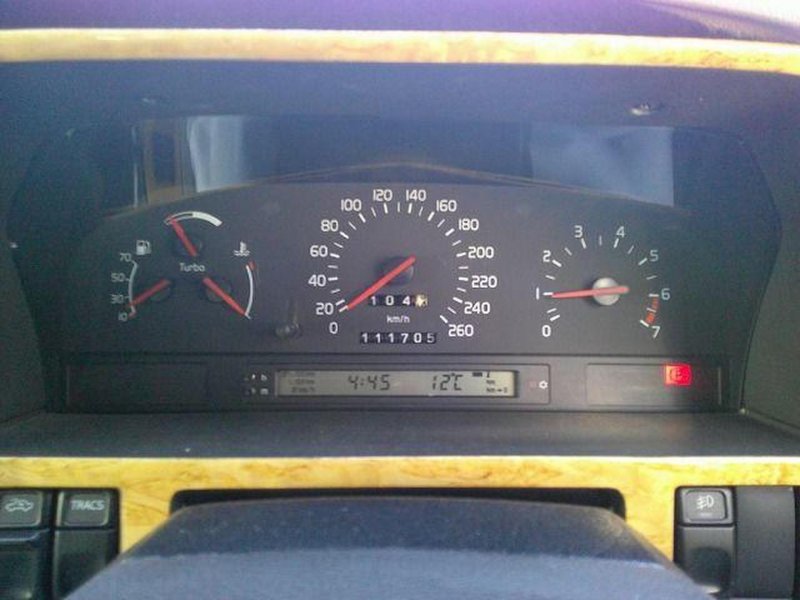 VOLVO 850