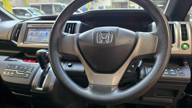 HONDA STEPWAGON