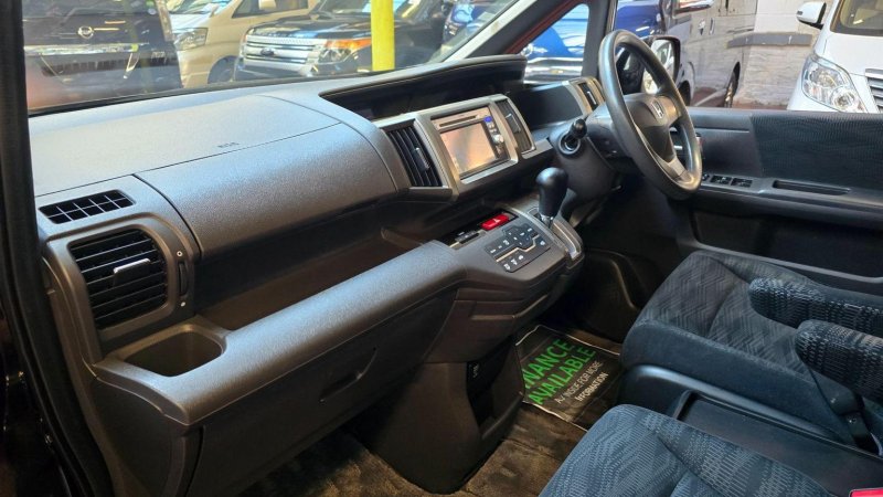 HONDA STEPWAGON