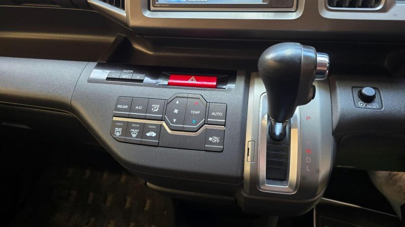 HONDA STEPWAGON