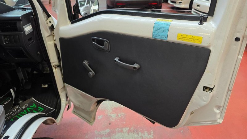 SUBARU SAMBAR