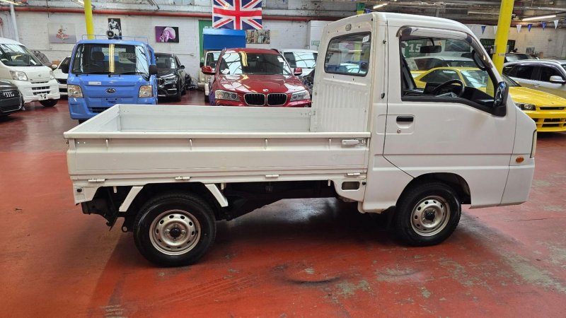 SUBARU SAMBAR