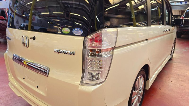 HONDA STEPWAGON