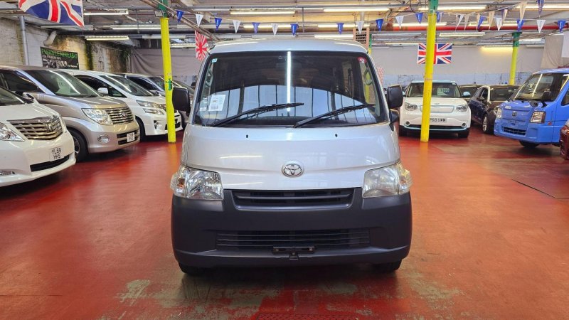 TOYOTA TOWNACE