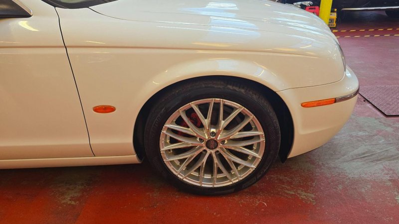 JAGUAR S-TYPE