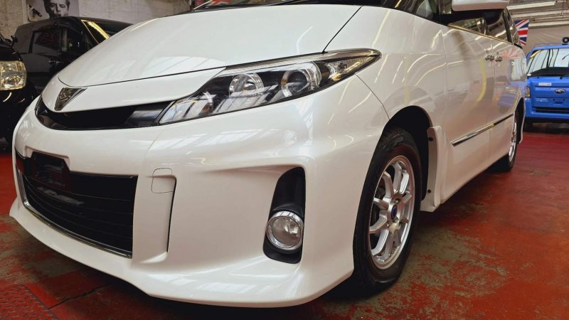 TOYOTA ESTIMA