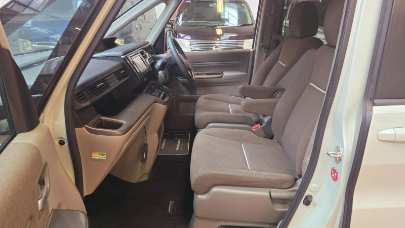 HONDA STEPWAGON