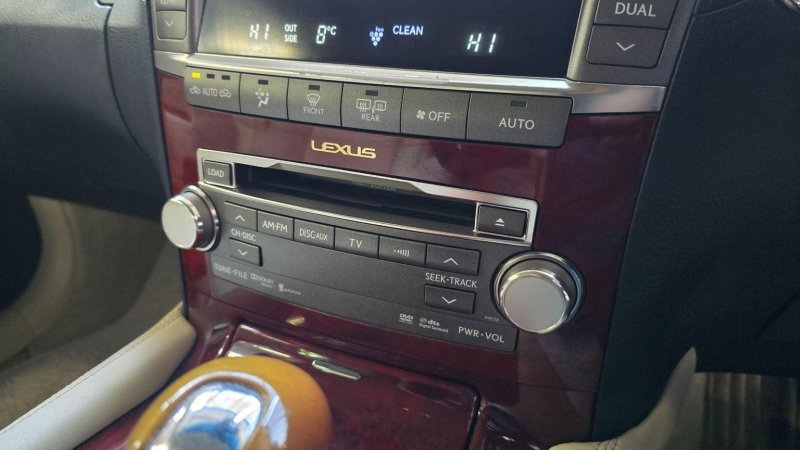 LEXUS LS