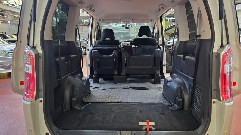 HONDA STEPWAGON