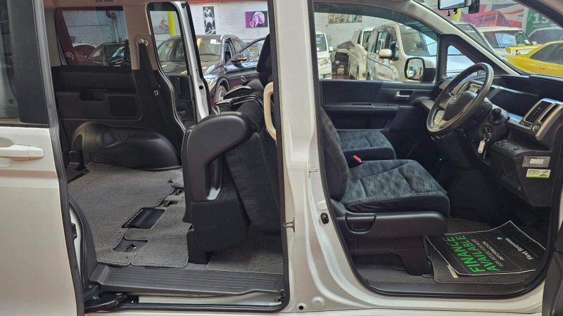 HONDA STEPWAGON