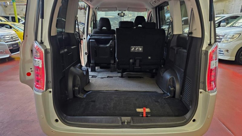 HONDA STEPWAGON