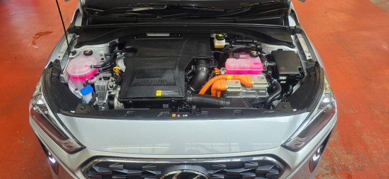 HYUNDAI IONIQ