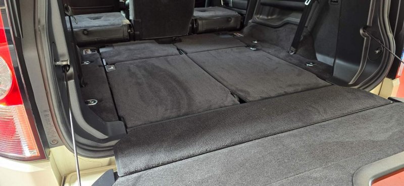 LAND ROVER DISCOVERY 4