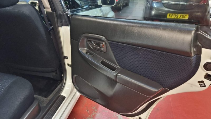 SUBARU IMPREZA