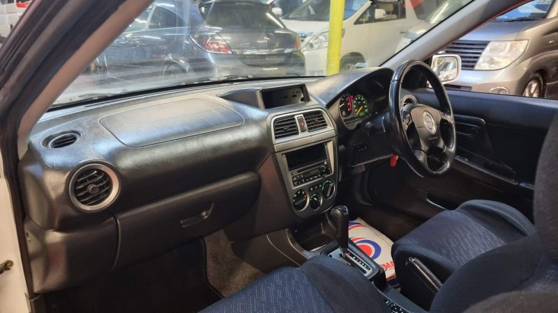 SUBARU IMPREZA