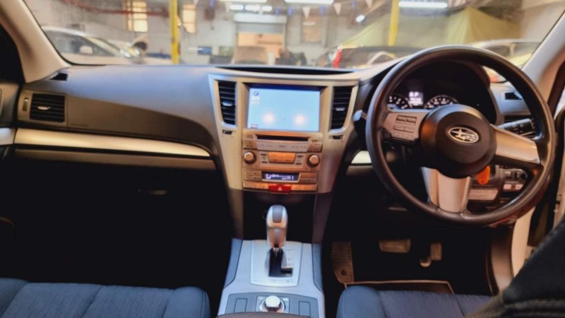 SUBARU OUTBACK