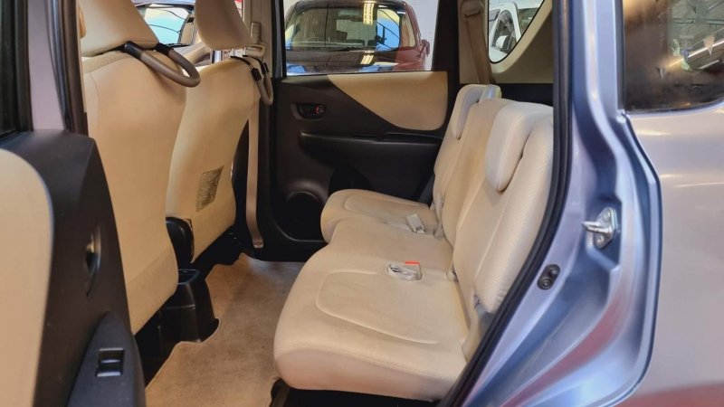 TOYOTA YARIS VERSO
