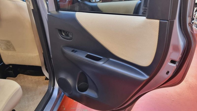 TOYOTA YARIS VERSO