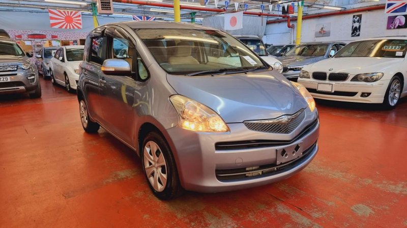 TOYOTA YARIS VERSO