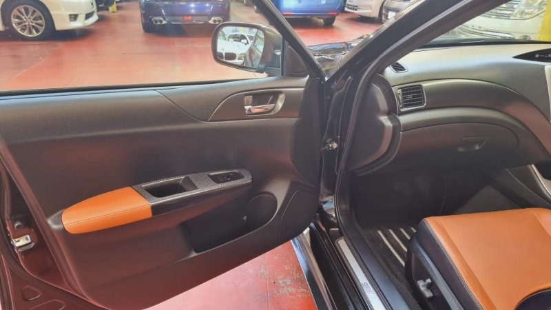 SUBARU IMPREZA