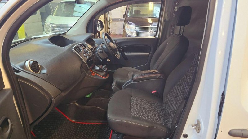 RENAULT KANGOO MAXI
