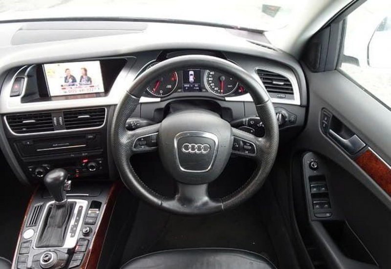 AUDI A4 ALLROAD