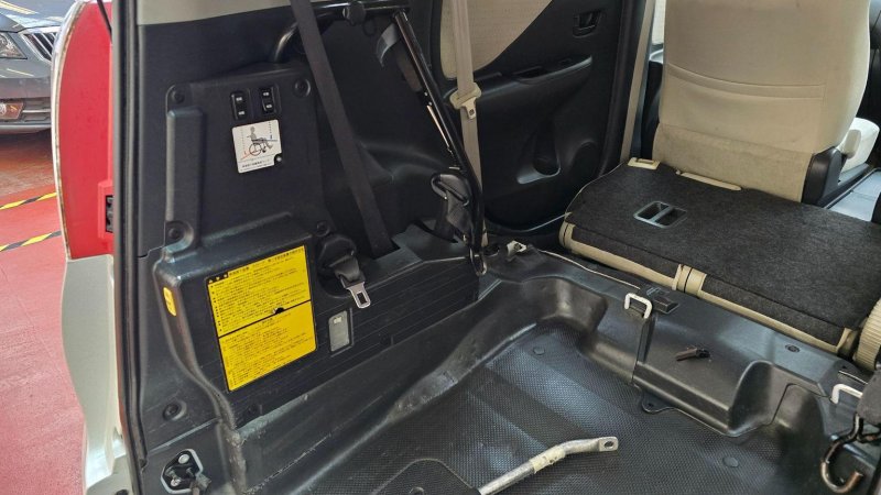 TOYOTA YARIS VERSO