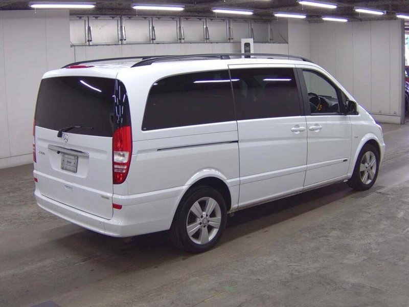 MERCEDES-BENZ V CLASS