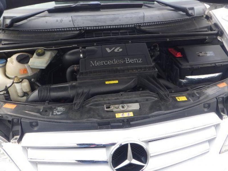 MERCEDES-BENZ V CLASS