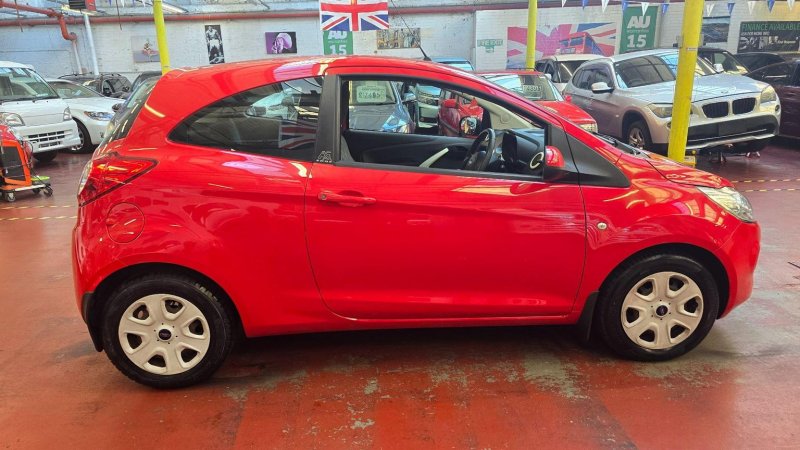 FORD KA