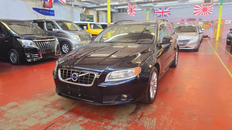 VOLVO V70