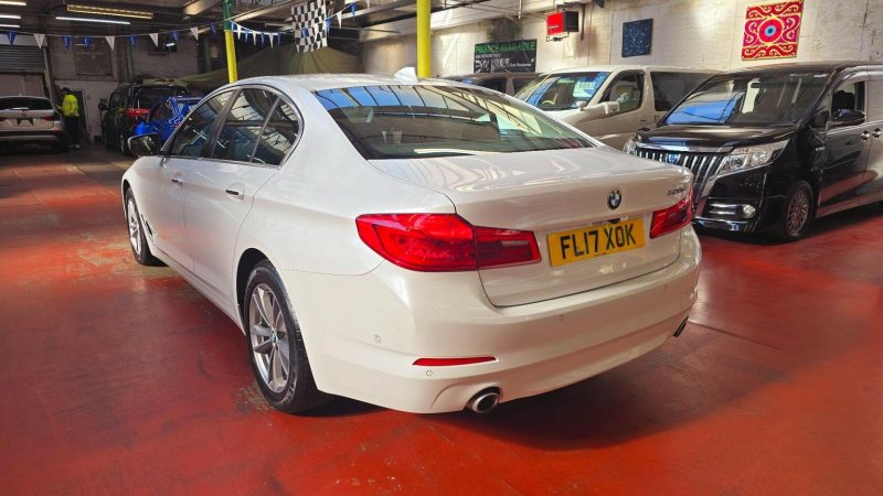 BMW 5 SERIES