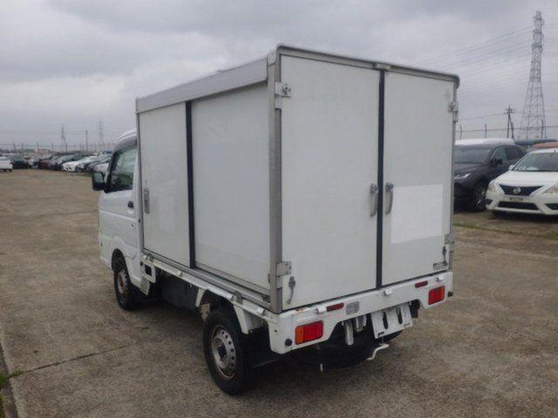 SUZUKI CARRY