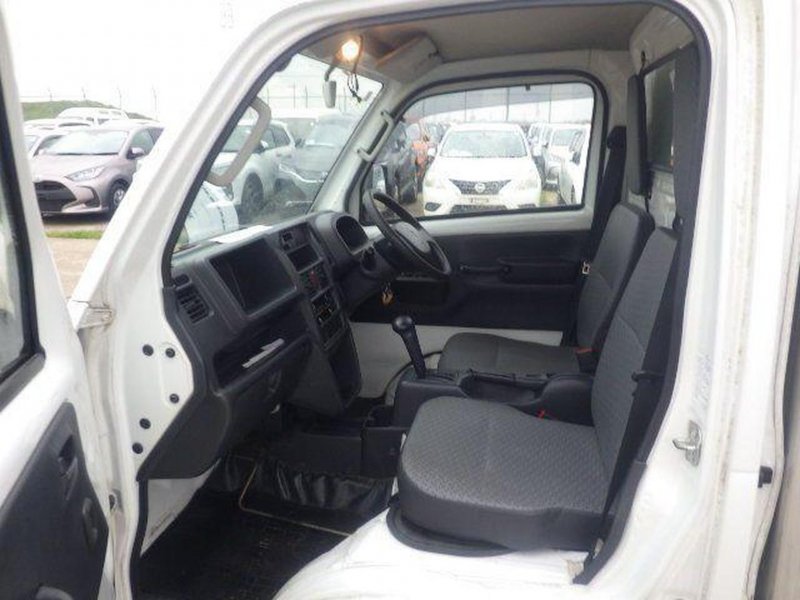 SUZUKI CARRY