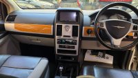 CHRYSLER GRAND VOYAGER