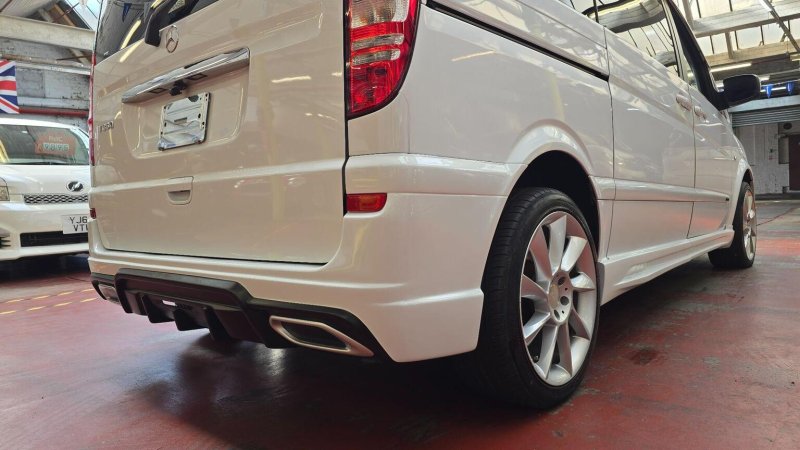MERCEDES-BENZ V CLASS
