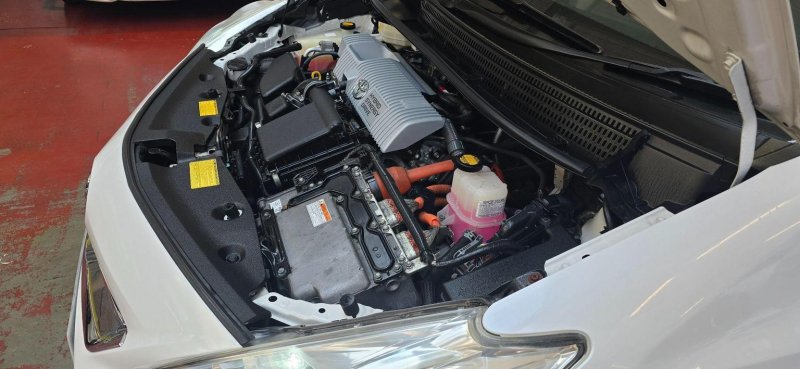 TOYOTA PRIUS+