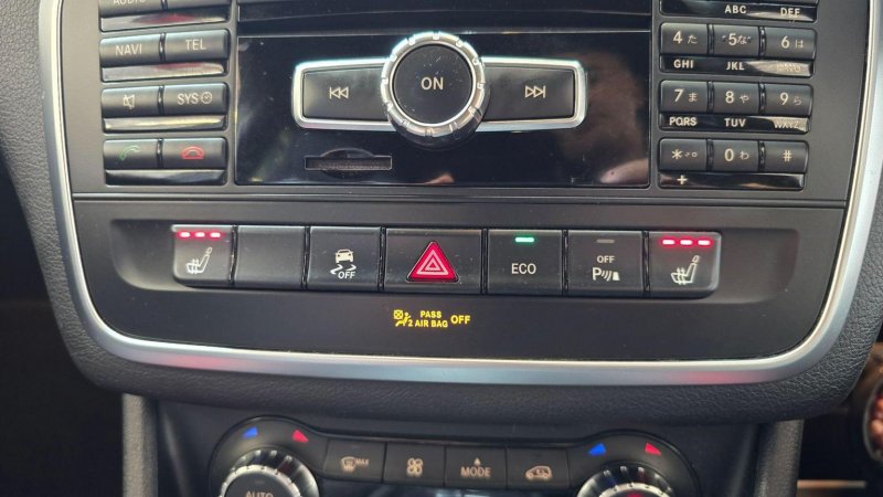 MERCEDES-BENZ GLA CLASS