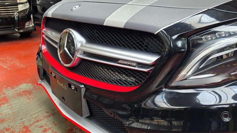 MERCEDES-BENZ GLA CLASS