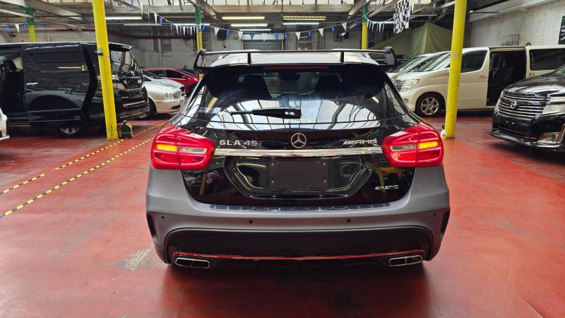 MERCEDES-BENZ GLA CLASS