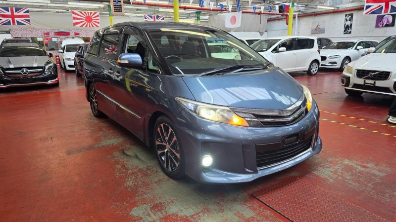 TOYOTA ESTIMA